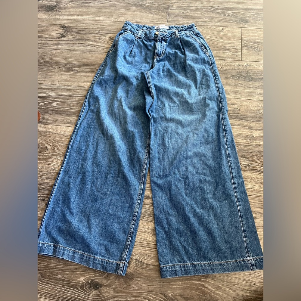 Zara Wide-Leg Denim Jeans